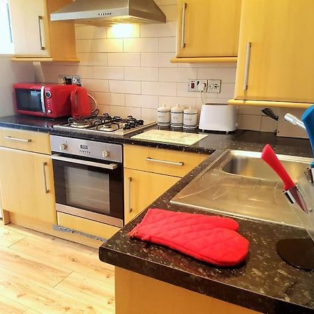 Comfortable Studio Flat Near Central London Exterior photo
